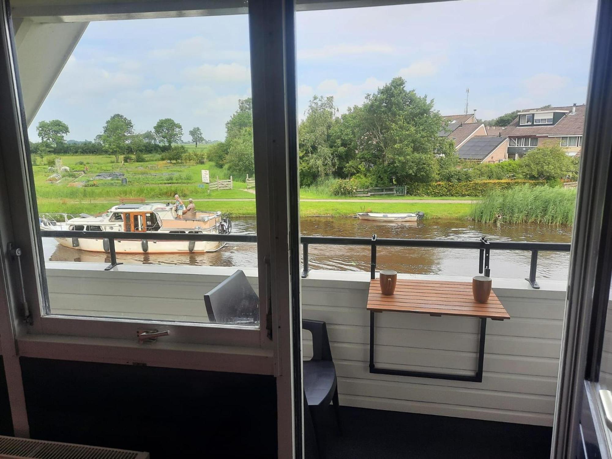 Wetterwillefriesland Wommels Bilik gambar